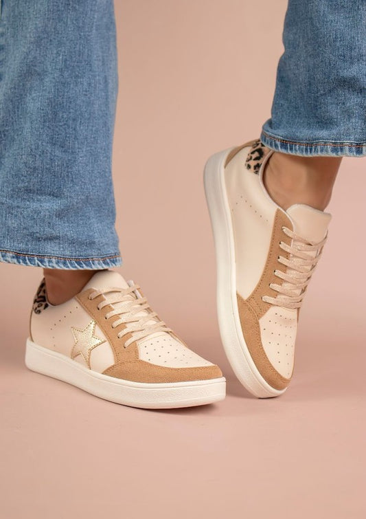 Nova Star Print Sneaker