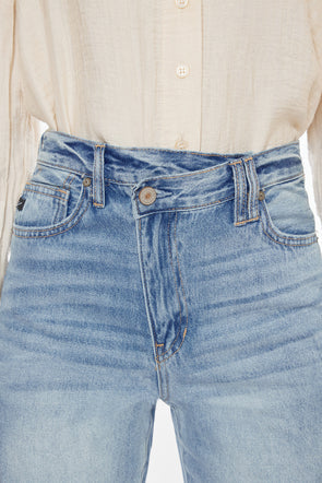 Jillian 90's Wide Leg Straight Jeans